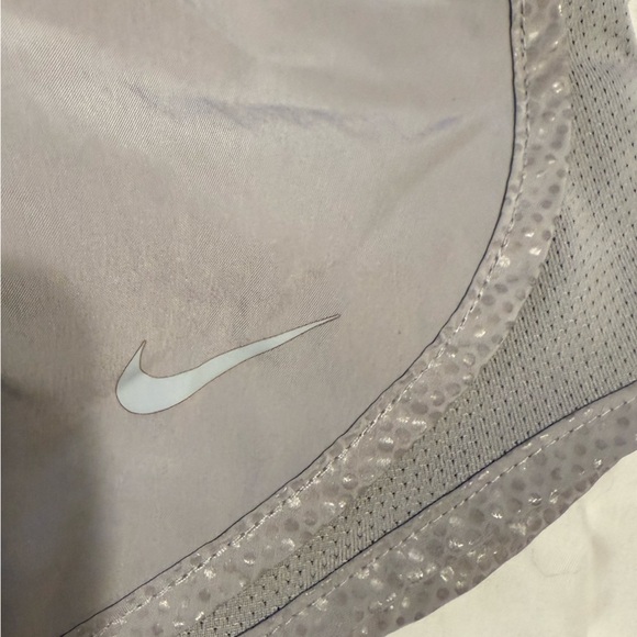 Nike Dri-FIT Light Gray Shorts - Picture 2 of 4